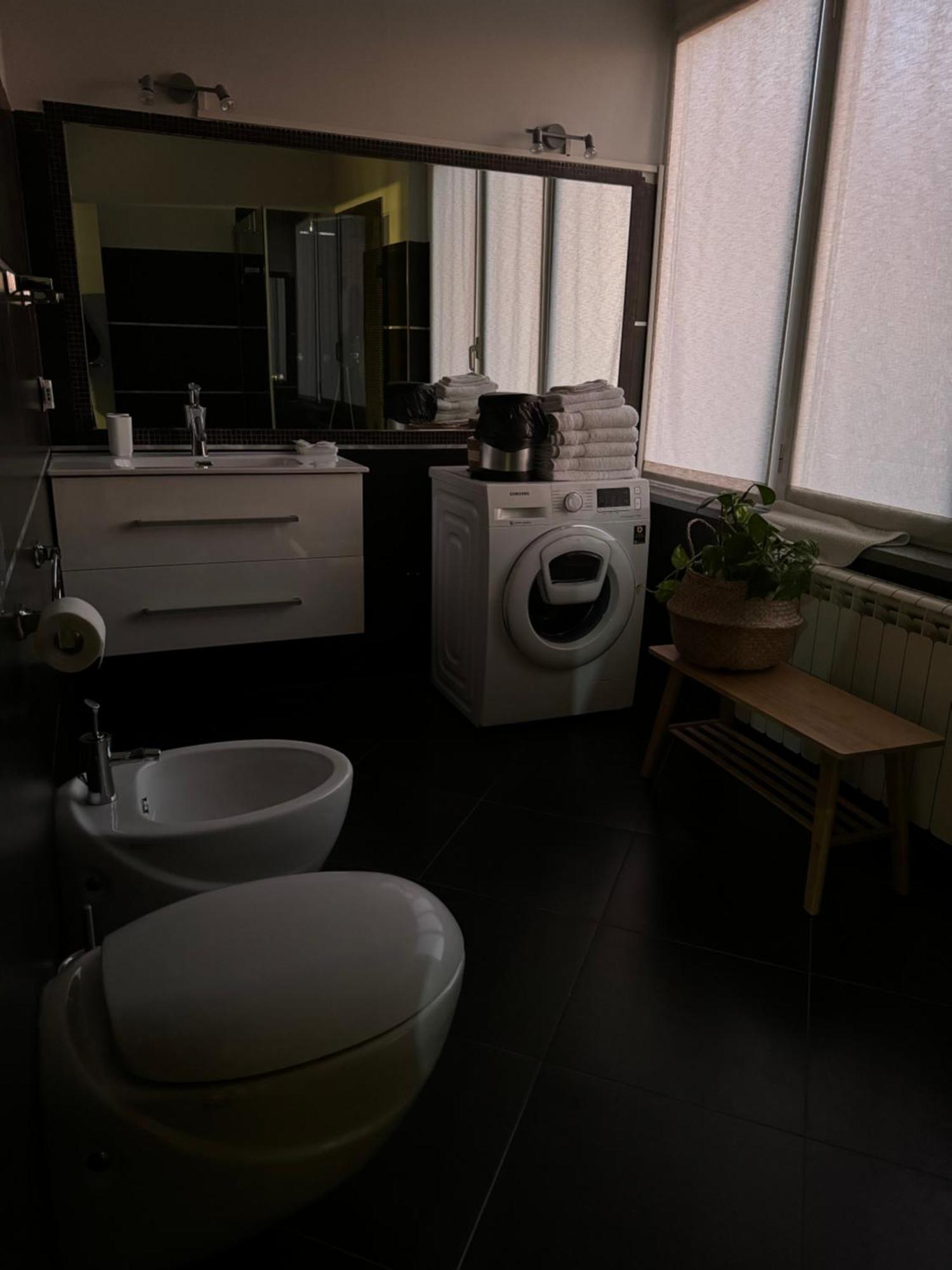 Le Tre Ca', Ca' Cecilia, Ca' Nina, Ca' Vittoria Apartment Asti Ngoại thất bức ảnh