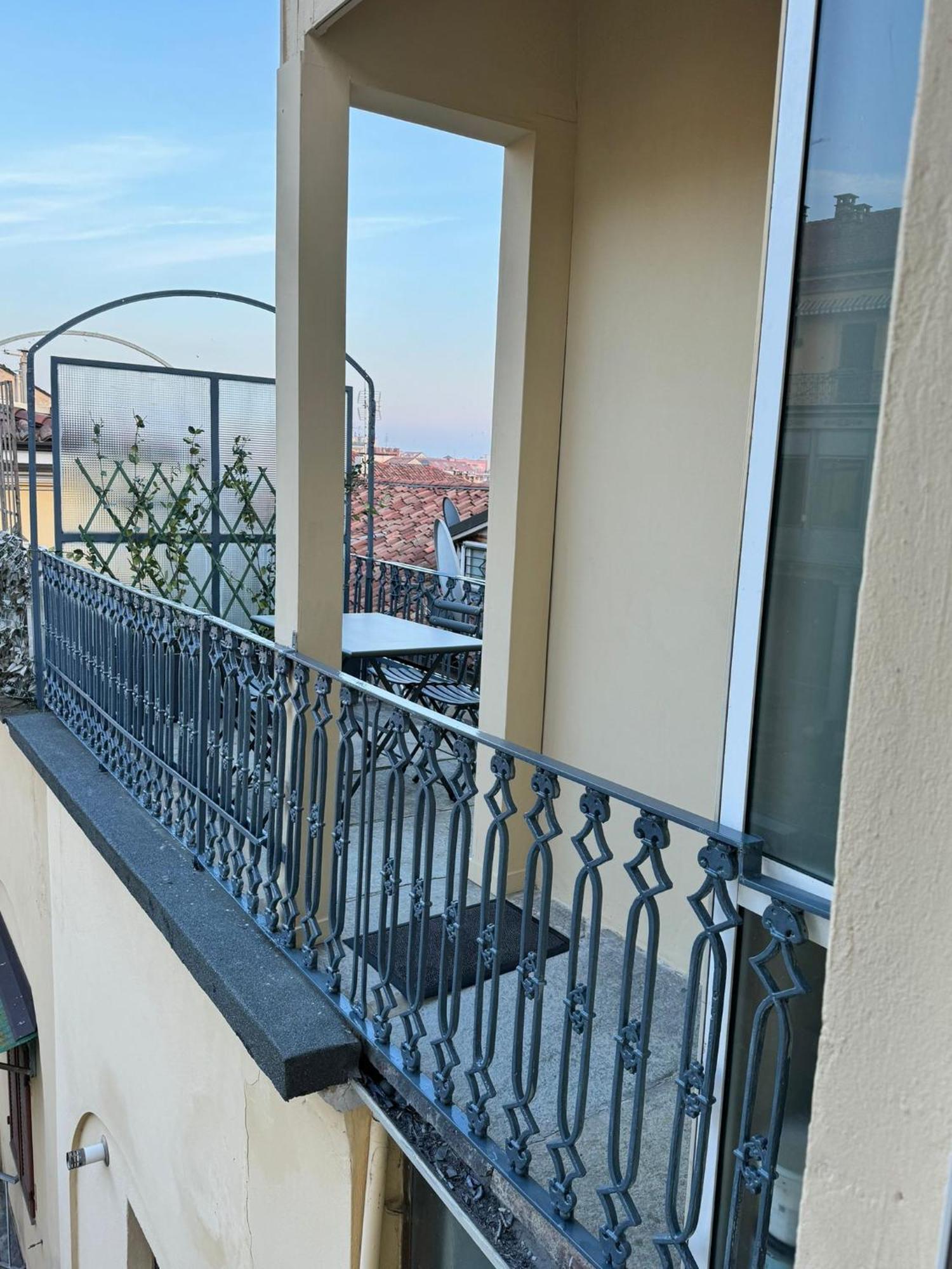 Le Tre Ca', Ca' Cecilia, Ca' Nina, Ca' Vittoria Apartment Asti Ngoại thất bức ảnh
