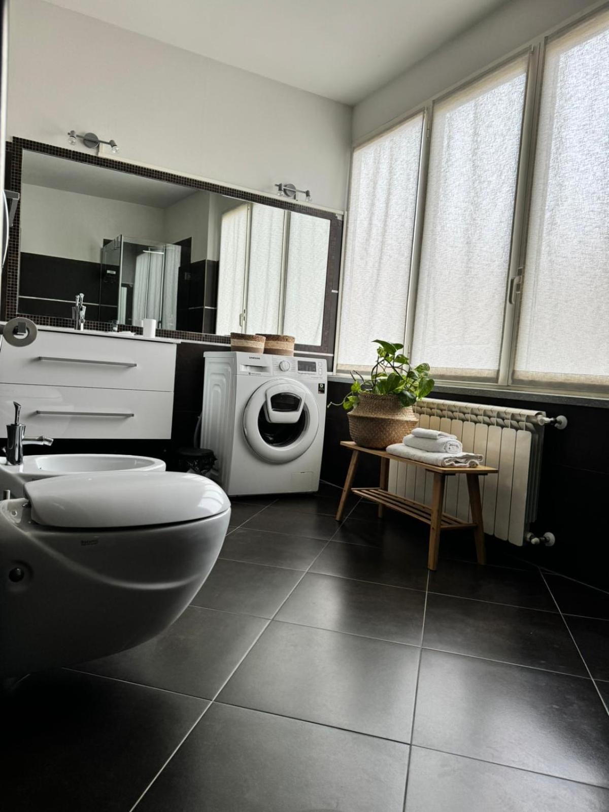 Le Tre Ca', Ca' Cecilia, Ca' Nina, Ca' Vittoria Apartment Asti Ngoại thất bức ảnh