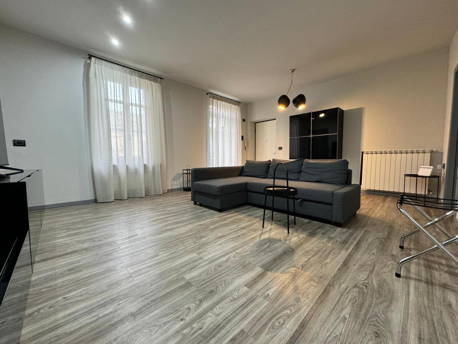 Le Tre Ca', Ca' Cecilia, Ca' Nina, Ca' Vittoria Apartment Asti Ngoại thất bức ảnh