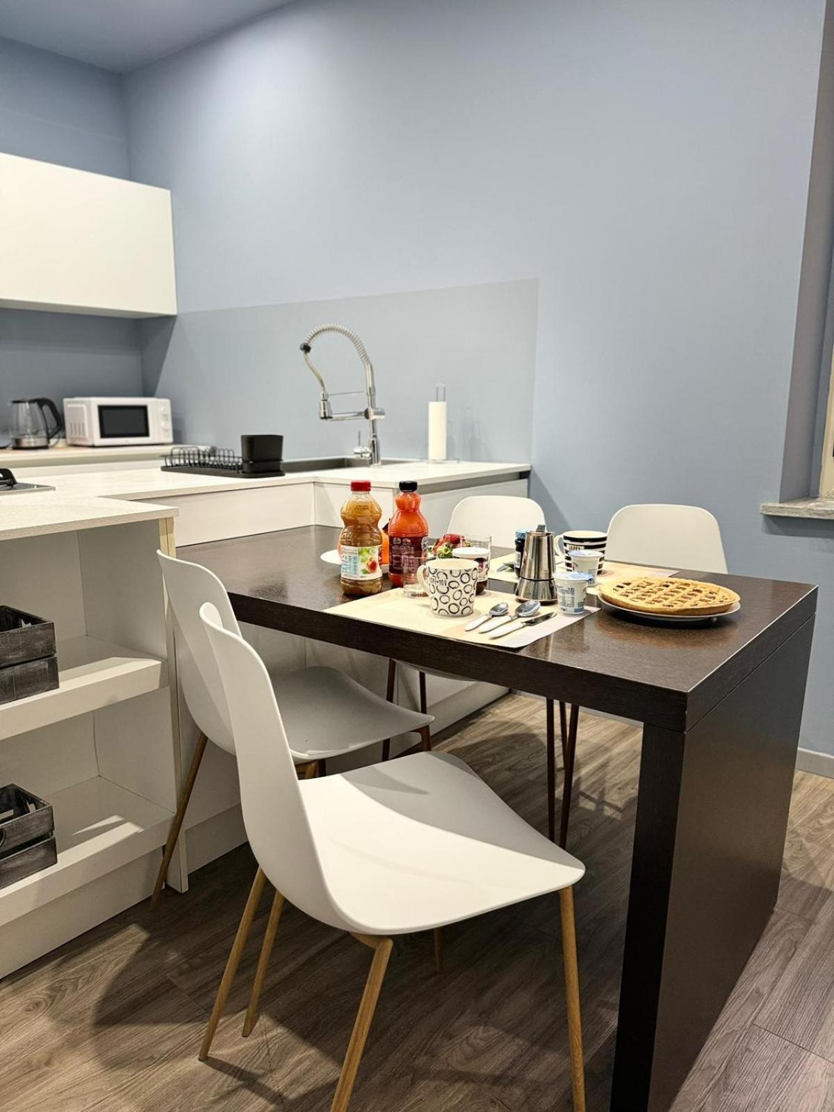 Le Tre Ca', Ca' Cecilia, Ca' Nina, Ca' Vittoria Apartment Asti Ngoại thất bức ảnh