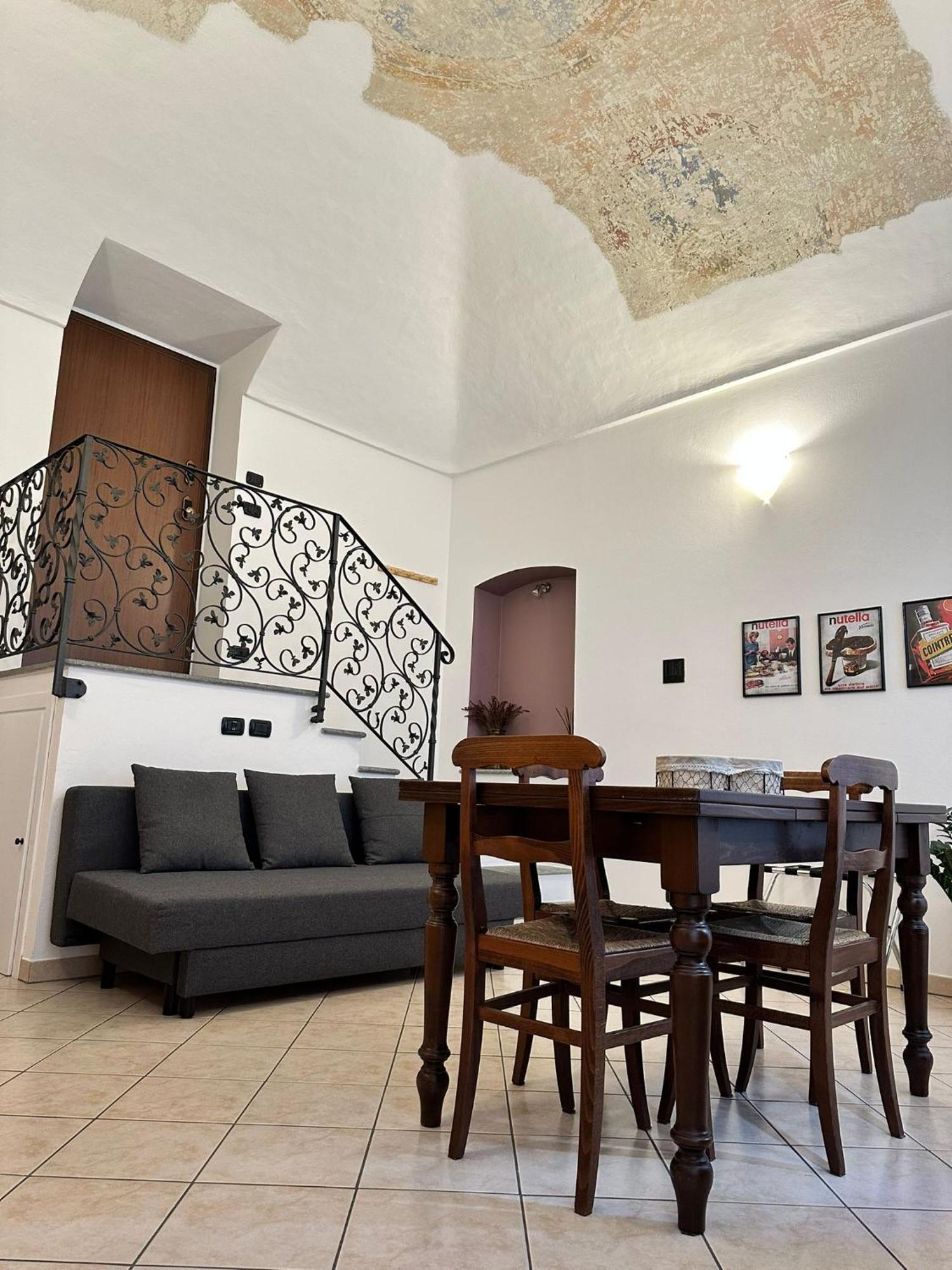 Le Tre Ca', Ca' Cecilia, Ca' Nina, Ca' Vittoria Apartment Asti Ngoại thất bức ảnh